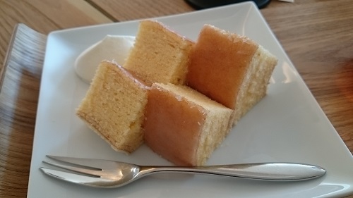 焼きたてバームクーヘン